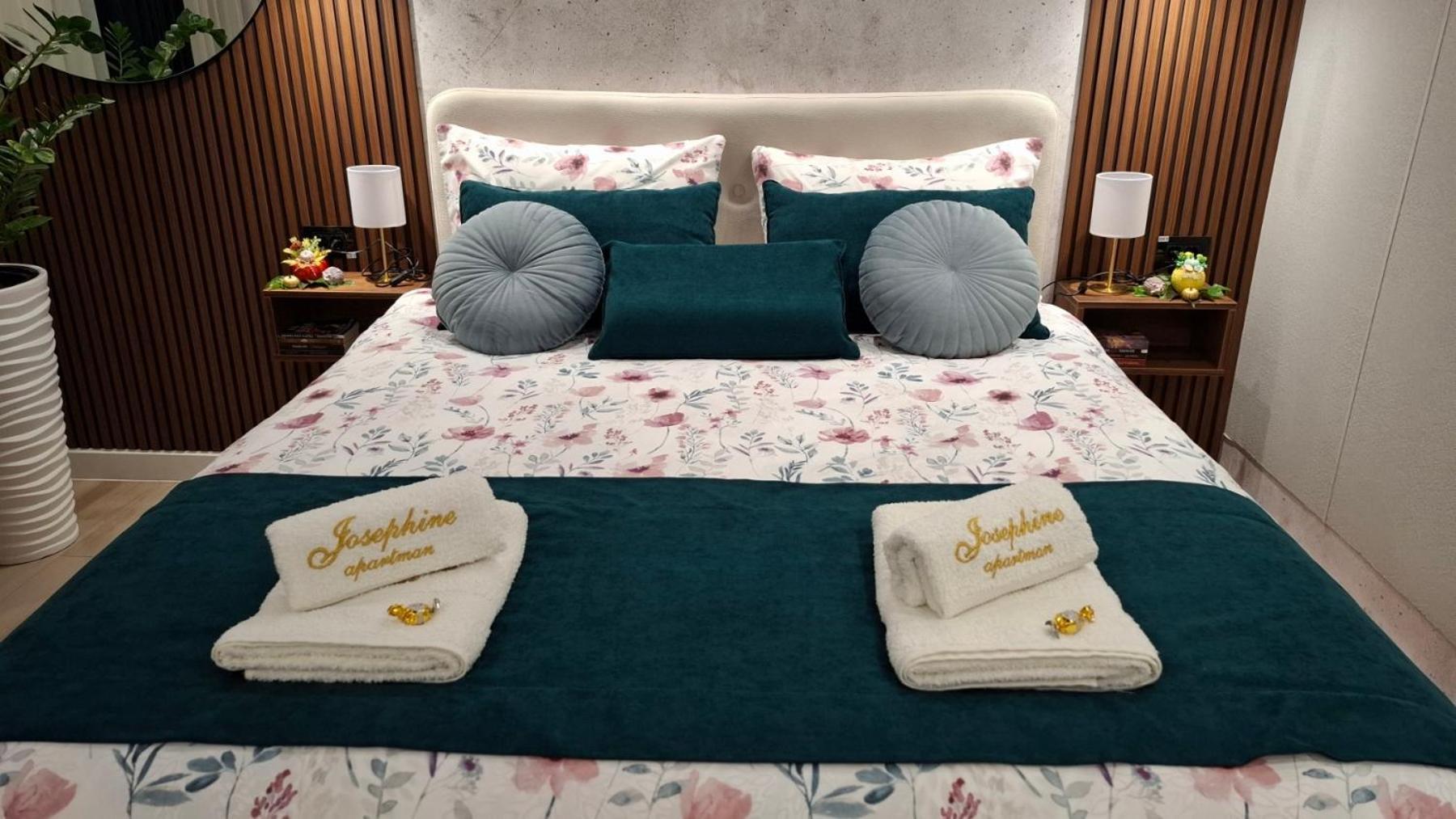 Josephine Apartment 苏博蒂察 外观 照片